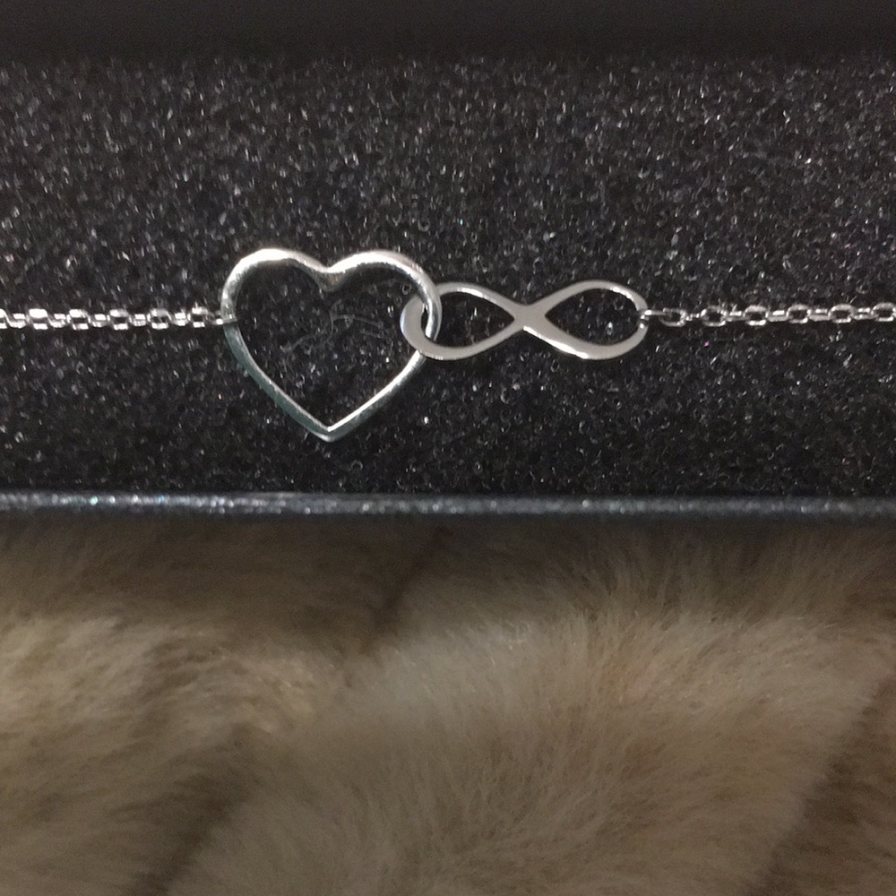 Brand new heart and infinity bracelet